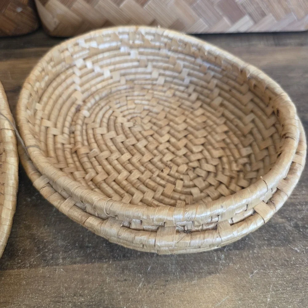 Vintage Woven Basket Chicken Rooster Wicker Unique Primitive with Lid Home Decor